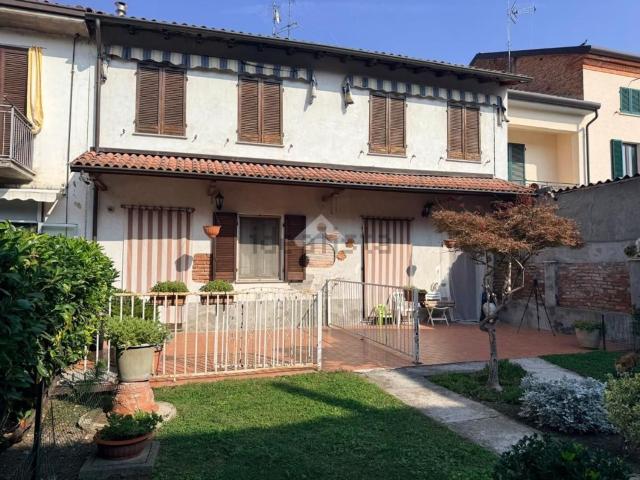Appartamento in vendita di 100 m² in Via Molino dei Torti, 10