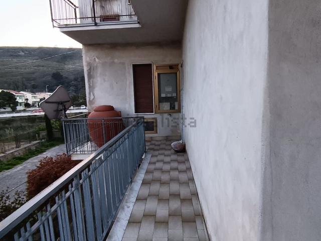 Appartamento in vendita di 100 m² in Via Molise