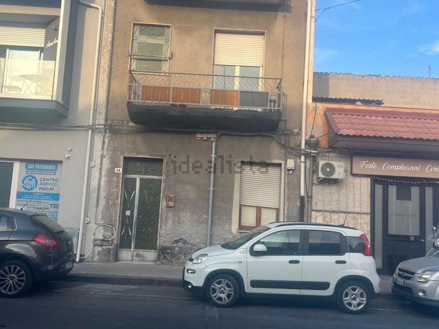 Appartamento in vendita di 100 m² in Via Mongibello, 68