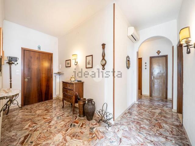 Appartamento in vendita di 100 m² in Via Monfalcone, 10