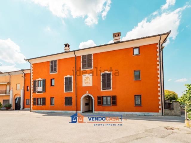 Appartamento in vendita di 100 m² in Via Monsignor Allasia, 7
