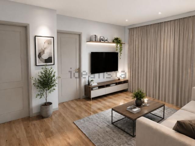 Appartamento in vendita di 100 m² in Via Monsignor Piazzoli