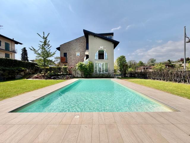 Appartamento in vendita di 100 m² in Via Monte Cicogna