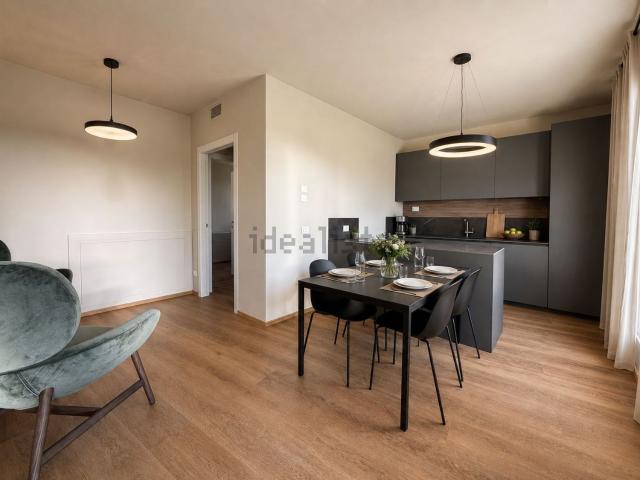 Appartamento in vendita di 100 m² in Via Monti del Sole