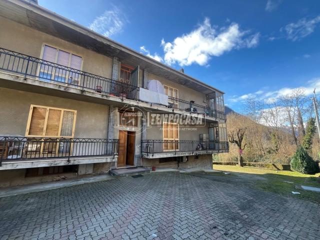 Appartamento in vendita di 100 m² in Via Montiglio