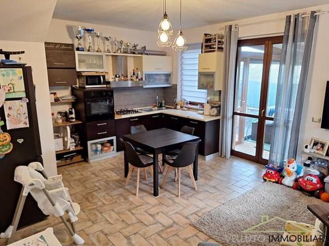 Appartamento in vendita di 100 m² in Via Mattatoio