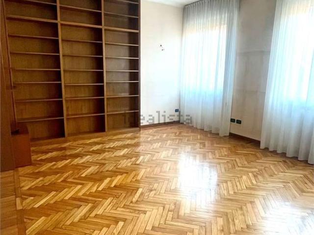 Appartamento in vendita di 100 m² in Via Madonna dell&apos Orto, 12