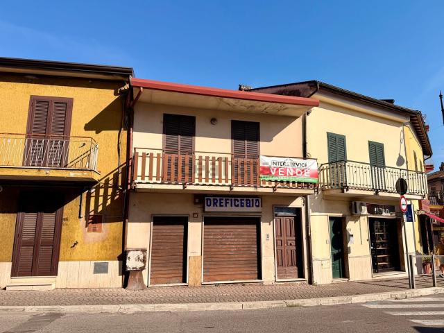 Appartamento in vendita di 100 m² in Via Madonna della Pace