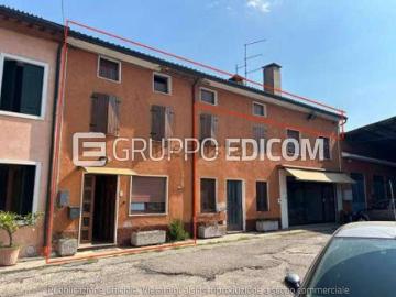 Appartamento in vendita di 100 m² in Via Mainenti