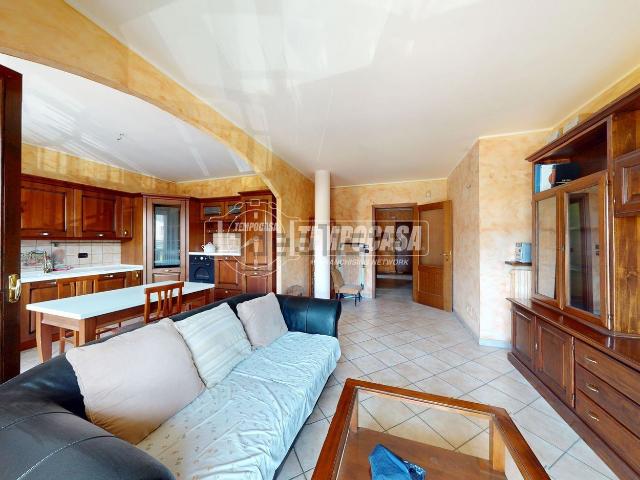 Appartamento in vendita di 100 m² in Via Marconi