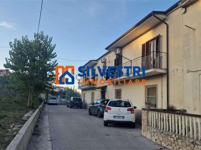 Appartamento in vendita di 100 m² in Via Maria Pacifico