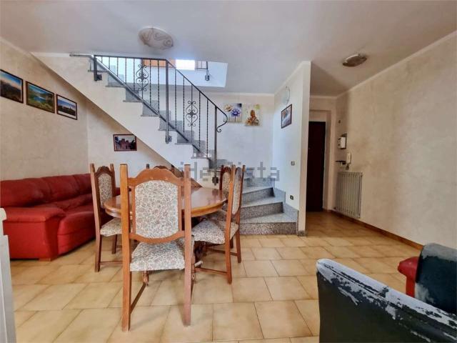 Appartamento in vendita di 100 m² in Via Martiri di Cefalonia