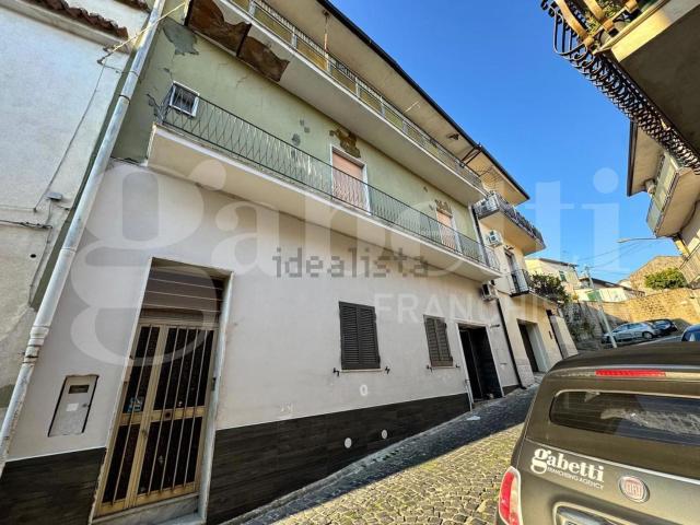 Appartamento in vendita di 100 m² in Via Masseria Corte
