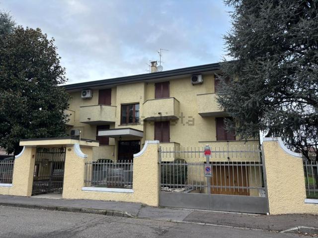 Appartamento in vendita di 90 m² in Via Massimo Sala