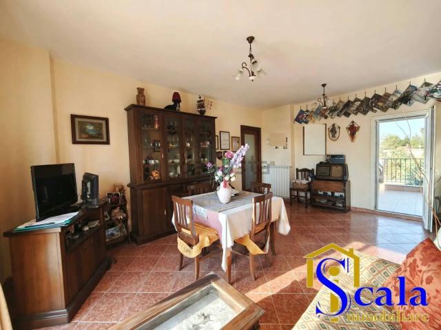 Appartamento in vendita di 100 m² in Via Mastantuono