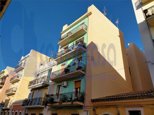 Appartamento in vendita di 100 m² in Via Megara, 422