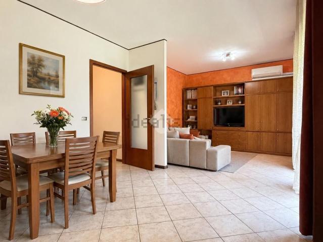 Appartamento in vendita di 100 m² in Via Michelangelo Buonarroti, 49