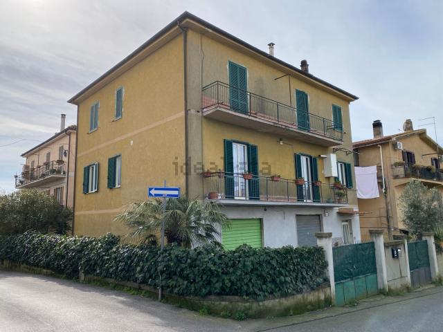 Appartamento in vendita di 100 m² in Via Milano, 30