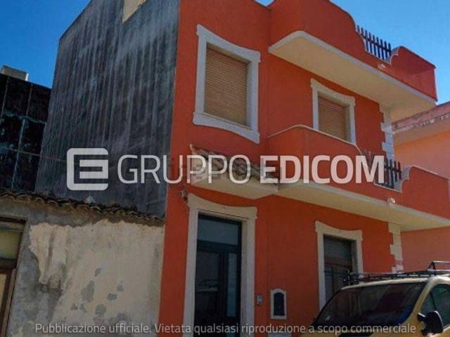 Appartamento in vendita di 100 m² in Via Municipio