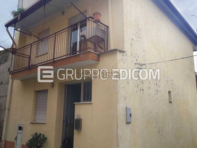 Appartamento in vendita di 100 m² in Via Nocellito