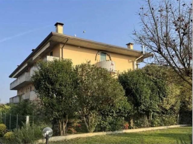 Appartamento in vendita di 100 m² in Via Natisone