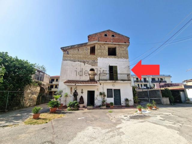 Appartamento in vendita di 100 m² in Via Nazionale Appia, 224