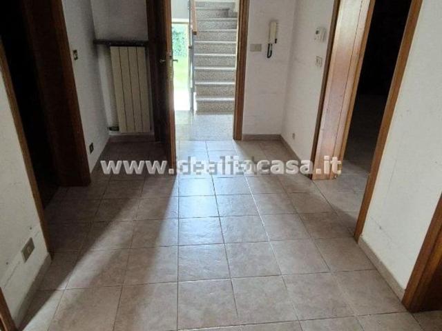 Appartamento in vendita di 100 m² in Via Nazionale