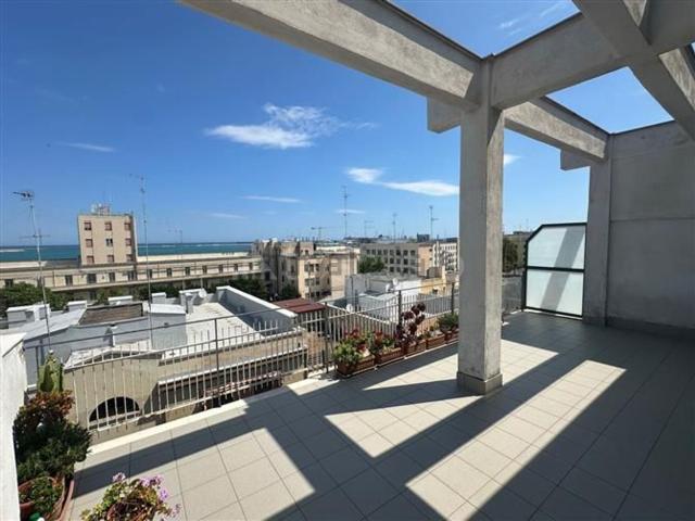 Appartamento in vendita di 100 m² in Via Napoli