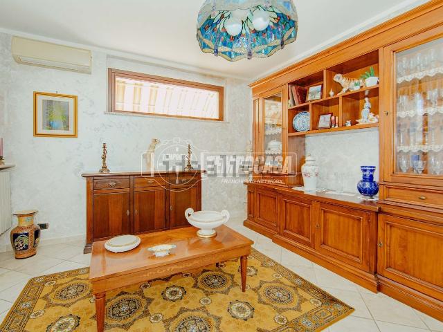 Appartamento in vendita di 100 m² in Via Necisso, 50