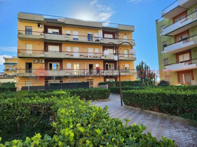 Appartamento in vendita di 100 m² in Via Socrate, 23
