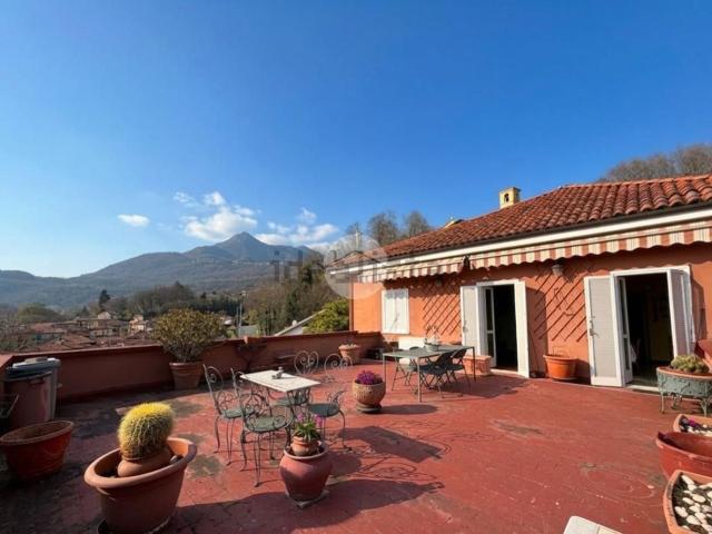 Appartamento in vendita di 100 m² in Via Sonetto, 4
