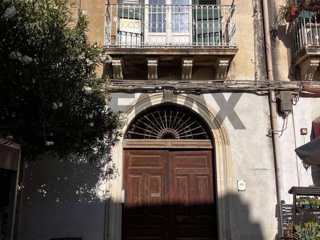 Appartamento in vendita di 100 m² in Via Savoia, 15