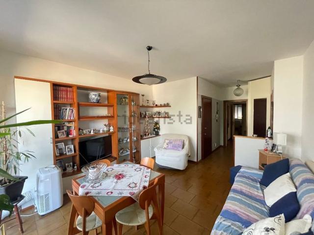 Appartamento in vendita di 100 m² in Via Salvatore Quasimodo, 19