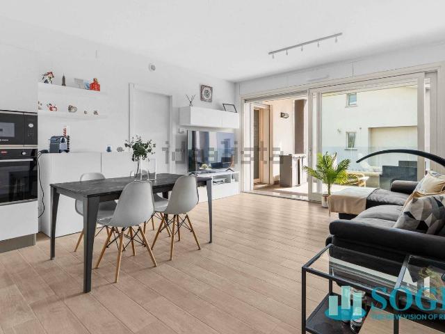 Appartamento in vendita di 100 m² in Via San Carlo, 28