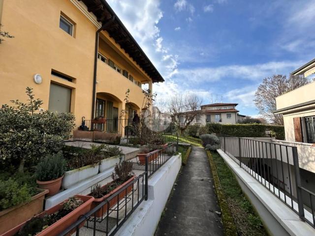 Appartamento in vendita di 100 m² in Via San Donato, 31