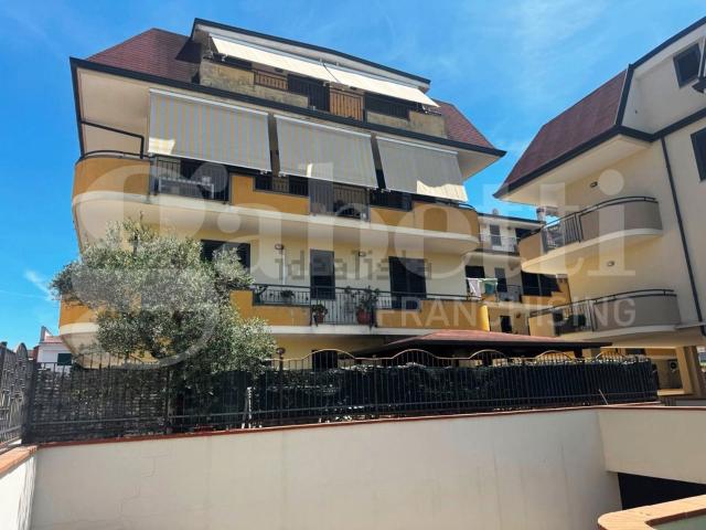 Appartamento in vendita di 100 m² in Via San Giovanni