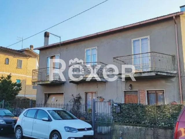 Appartamento in vendita di 100 m² in Via San Ildebrando