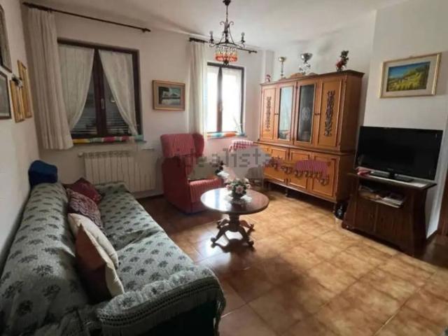 Appartamento in vendita di 100 m² in Via San Leonardo