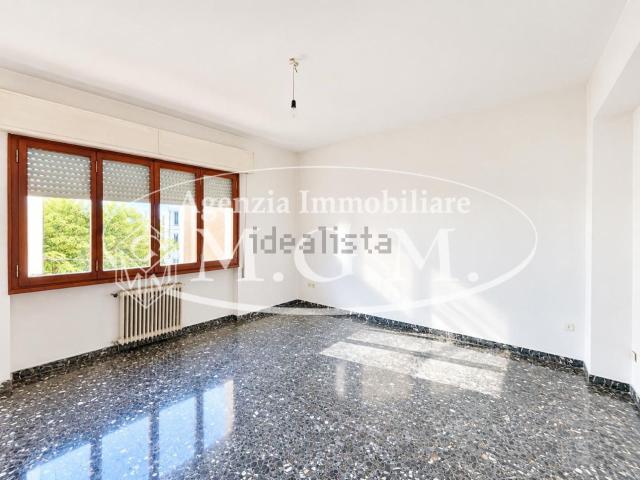 Appartamento in vendita di 100 m² in Via San Severo