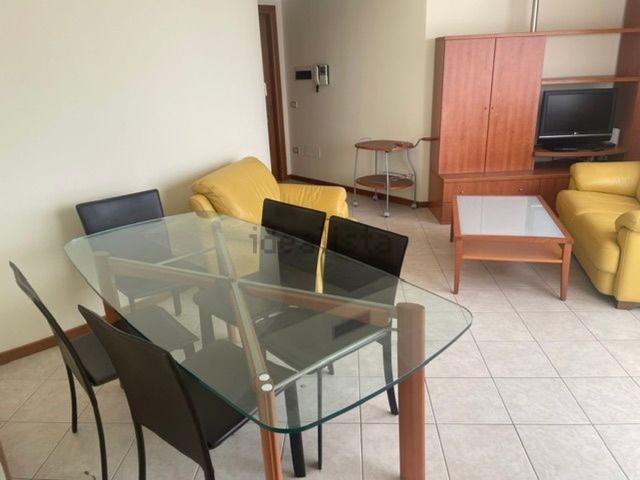 Appartamento in vendita di 100 m² in Via San Tommaso D&apos Aquino