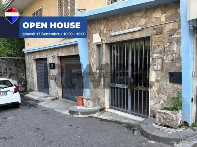 Appartamento in vendita di 100 m² in Via Sant&apos Alfio, 46