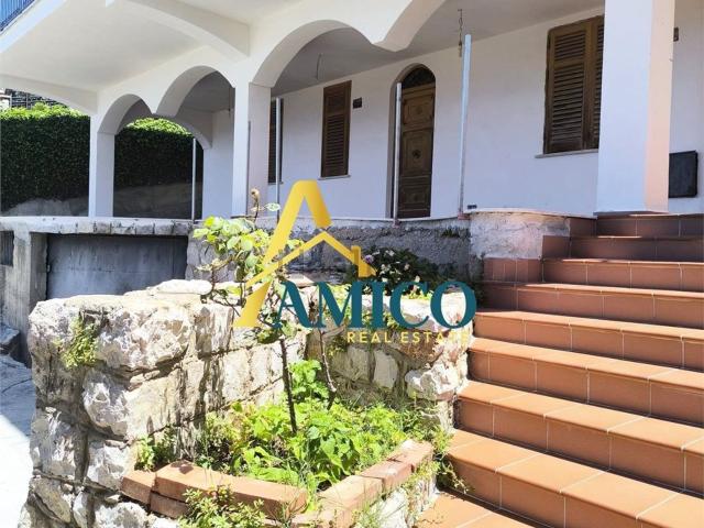 Appartamento in vendita di 100 m² in Via Sant&apos Isìdoro Monte