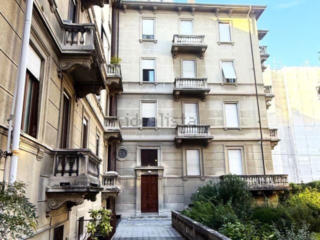 Appartamento in vendita di 100 m² in Via Santorre di Santarosa
