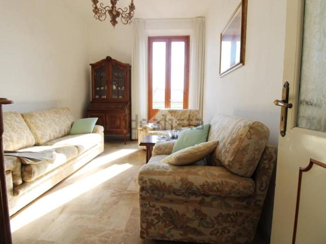 Appartamento in vendita di 100 m² in Via Santorre di Santarosa