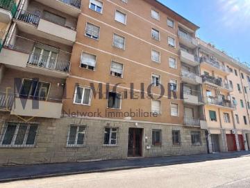 Appartamento in vendita di 100 m² in Via Santa Gonda, 44