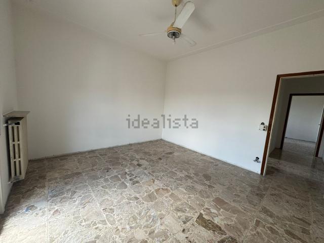 Appartamento in vendita di 100 m² in Via Sante Vincenzi