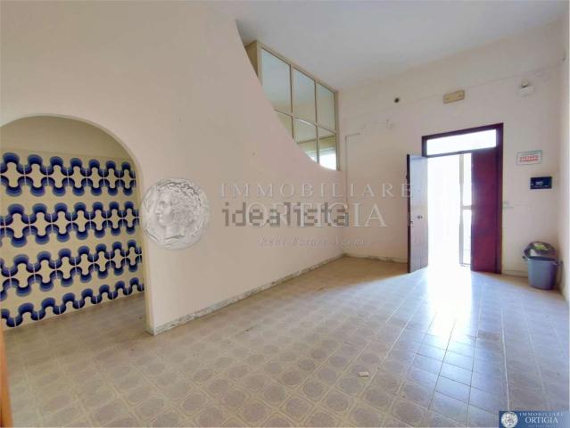 Appartamento in vendita di 100 m² in Via Sebastiano Olivieri