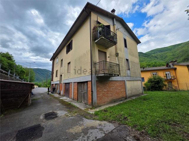 Appartamento in vendita di 100 m² in Via Selvano