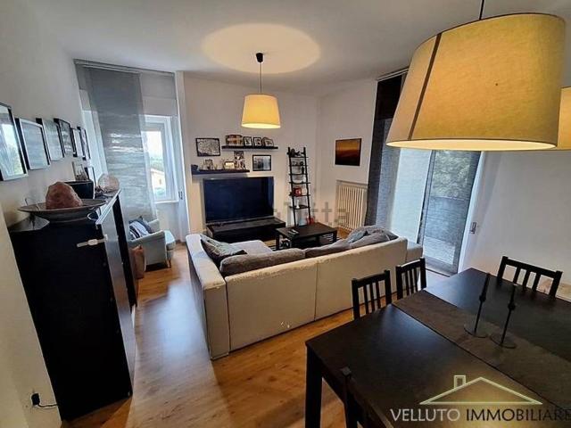 Appartamento in vendita di 100 m² in Via Senigalliese