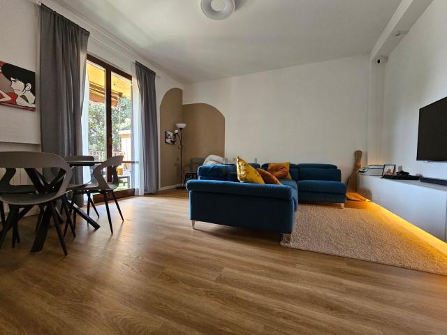 Appartamento in vendita di 100 m² in Via Simone da Corbetta